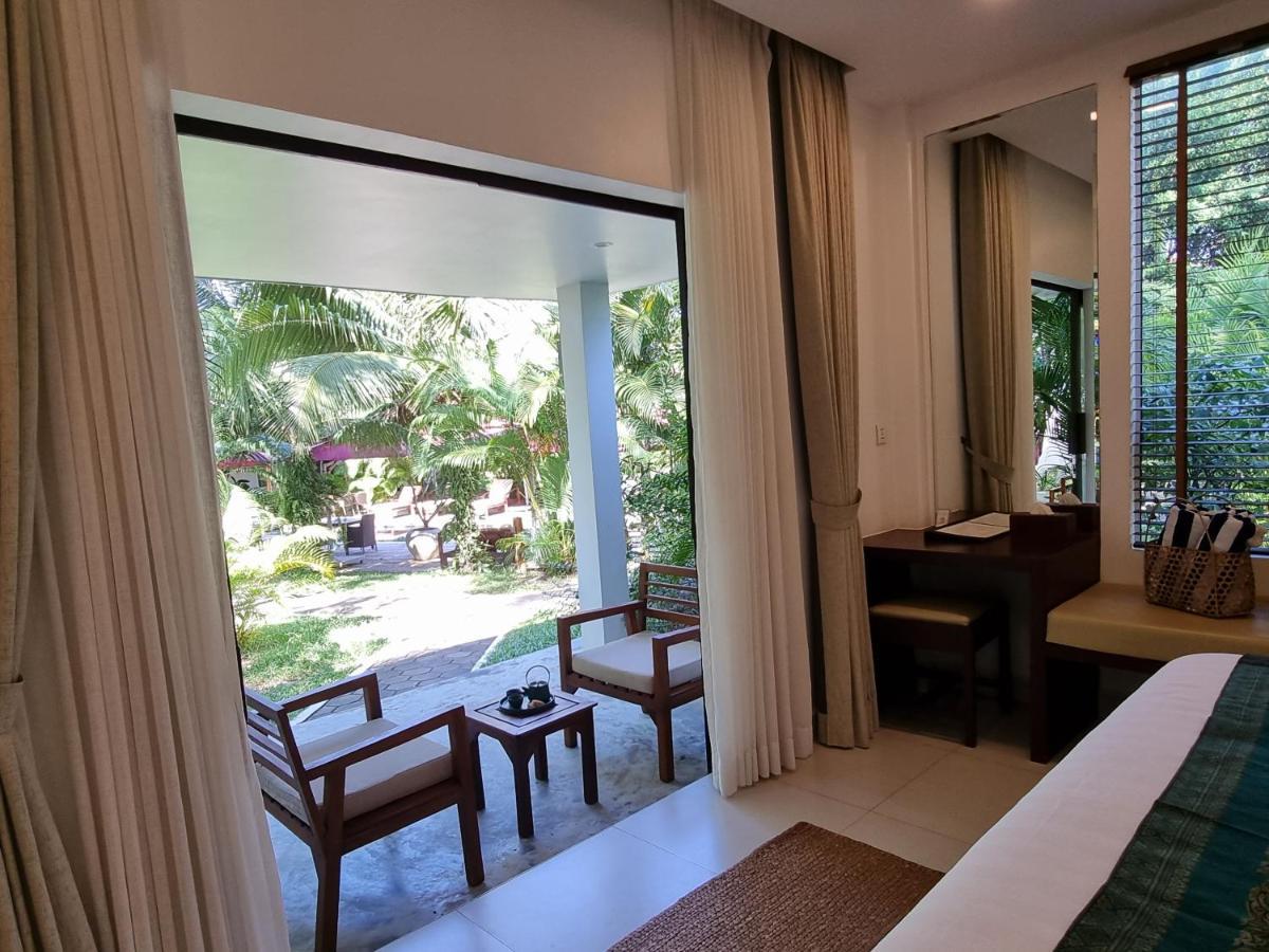 Sahaa Beach Resort Sihanoukville Bagian luar foto