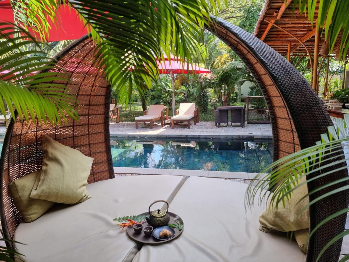 Sahaa Beach Resort Sihanoukville Bagian luar foto