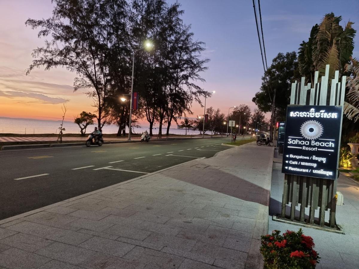 Sahaa Beach Resort Sihanoukville Bagian luar foto