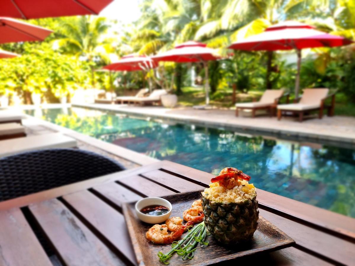 Sahaa Beach Resort Sihanoukville Bagian luar foto