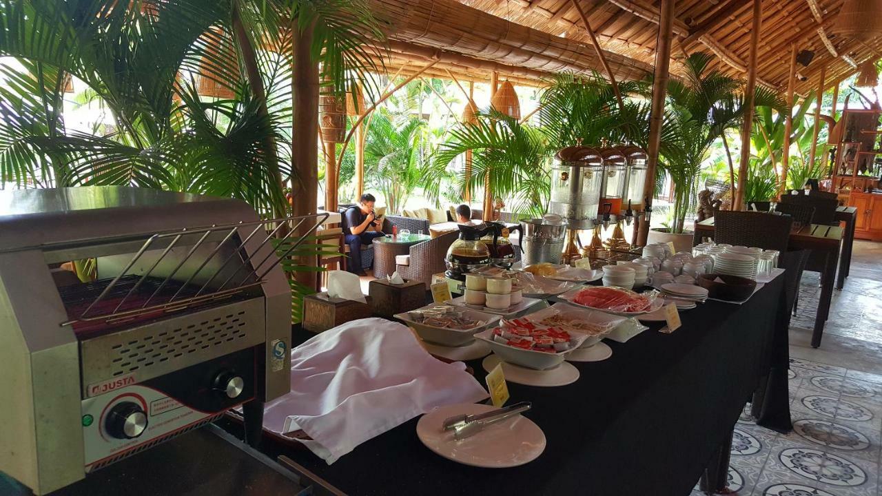 Sahaa Beach Resort Sihanoukville Bagian luar foto